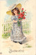 Femme Avec Un Joli Chapeau - Bonne Fête - Bouquet De Roses Rouges - Carte Postale Ancienne - Frauen