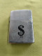 BRIQUET ZIPPO     LETTRE K   CHIFFRE ROMAIN VI - Zippo