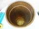 Vase En Cuivre Martelé Avec Façon De Cordon     Hauteur = 30cm , Poids = 540g - Coppers