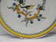 Delcampe - -ASSIETTE DECORATIVE EMILE TESSIER CERAMIQUE MALICORNE OISEAU JAUNE & BLEU   E - Malicorne (FRA)