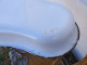 Delcampe - -ANCIEN BIDET EMAIL BLANC Sur SUPPORT METAL PEINT COUVERCLE METAL PEINT Déco   E - Andere & Zonder Classificatie