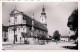 BRUCK An Der Leitha Kirche Kirchenplatz Brunnen Fahrradfahrer Fotokarte 1935? Verlag Deutscher Schulverein Südmark - Bruck An Der Leitha