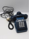 Delcampe - - TELEPHONE A TOUCHES VINTAGE Couleur BLEUE COLLECTION DECO XXe De Grenier    E - Telephony