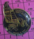 220 Pin's Pins / Beau Et Rare / SPORTS / VOILE VOILIER REGATE COURSE YVES MOI......? DES COPAINS POUR COCO - Sailing, Yachting