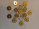 Delcampe - 1 Lot De Boutons Vintage,plusieurs Centaines E - Buttons