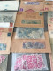 Delcampe - BOITE  D'ENVELOPPES & POCHETTES  Contenant  BEAUCOUP De   TIMBRES D' ESPAGNE   -  OBLITERES - Kilowaar (min. 1000 Zegels)