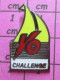 1115a Pin's Pins / Beau Et Rare / SPORTS / VOILE VOILIER COURSE REGATE VO VIE OUVRIERE CHALLENGE - Segeln