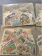 LOT  De  1000  TIMBRES   DIVERS   " ANIMAUX - FLEURS - AVIONS-VOITURES - BATEAUX - TRAINS - OISEAUX.... NEUFS -OBLITERES - Kilowaar (min. 1000 Zegels)