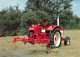 Tracteur Faneuse International - Tractors