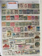 Delcampe - Plus De 3500 Timbres Tous Pays Dans Album Usagé. - Collections (en Albums)