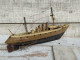 Delcampe - Ancienne Maquette Navire Marine Militaire Contre-Torpilleur Tigre Art Populaire - Boats