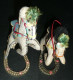 Lot 2 Jouets Figurines Chevaux De Cirque, Cheval, Sequins Scoubidous 1970's - Paarden