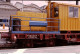 Photo Diapo Diapositive Slide Train Wagon Partie Wagon Grue Train Caténaires SNCF ANX De PSE Le 07/07/1999 VOIR ZOOM - Diapositives
