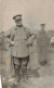 MILITARIA - Carte Photo - Soldat En Uniforme - Carte Postale Ancienne - Personen