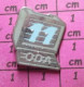 1115c Pin's Pins / Beau Et Rare / INFORMATIQUE / MINITEL ODA 36-11 Par 4P-S - Informatique