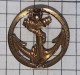 I > T 3/ PL Milit.7) 6 > Insigne Métal De Béret  Sans  Attache - Marine