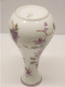 Delcampe - - JOLI VASE PORCELAINE De LIMOGES à Décor De FLEURS De LILAS PARME & BLANC   E - Limoges (FRA)