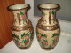 O11 / Pair De Vases " Satsuma " Japon - Décor En Relief - Fin 19èm - Début 20èm - Art Oriental