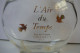 NINA RICCI" L'AIR DU TEMPS" FLACON HAUTEUR 19 CM  BOUCHON INCLUS  CONTENAIT425  ML EXCELLENT ETAT LIRE ET VOIR !! - Non Classés