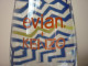 Bouteille Evian - Modèle Kenzo - Edition Limitée  2015 - Other & Unclassified