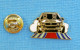 1 PIN'S // ** LANCIA DELTA HF INTEGRALE 16V / MARTINI ** - Rally