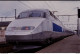Photo Diapo Diapositive Slide Train Wagon Locomotive TGV SNCF Réseau 4501 à MONTARGIS Le 17/06/1993 VOIR ZOOM - Diapositives