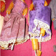 Delcampe - LOT 5 ANCIENNES POUPEES PEYNET  DANS L ETAT MAIS VETEMENTS EXCELLENT ETAT Pour éventuellement Restaurer D Autres - Dolls