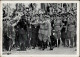 REICHSPARTEITAG NÜRNBERG 1938 WK II - Intra 38/19 Jubel Um Den Führer Vor Dem Rathaus Mit SS S-o I-II - Guerre 1939-45