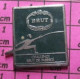 516A Pin's Pins / Beau Et Rare / PARFUMS / ESCRIME CHALLENGE BRUT DE FABERGE - Perfume