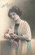 FETE ET VOEUX - Bonne Fête - Bouquet De Fleurs - Jeune Femme - Carte Postale Ancienne - Día De La Madre