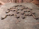 Delcampe - Anciens Ornements Bronze Poignées De Tiroirs Dauphins Ornementation Meuble - Otros & Sin Clasificación