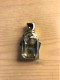 Pin Nicole Miller For Men  Very Rare! - Perfume