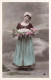 CARTE PHOTO - Portrait D'une Femme Tenant Un Panier D'œufs - Colorisé - Carte Postale Ancienne - Photographs