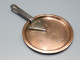 Delcampe - -ANCIEN COUVERCLE DE CASSEROLE CUIVRE POIGNEE Fer LEWIS & CONGER NEW YORK   E - Rame