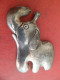 Elephant Métal Argenté - Vivre Sans Faim - Veterinaires Sans Frontières - Tél - Pendants