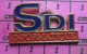 818B PIN'S PINS / Rare Et De Belle Qualité / THEME INFORMATIQUE : SDI INFORMATIQUE - Computers