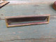 Ancienne Trappe De Porte Entrée De Boite Aux Lettres En Laiton - Outils Anciens
