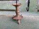 Delcampe - Ancien Petit Bougeoir Pique Cierge Haute Époque Bronze - Candelabri E Candelieri