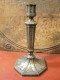 Delcampe - Ancien Bougeoir Métal Argenté Lutetia Paris - Candelabri E Candelieri