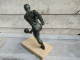 Delcampe - Statue Trophée Sport Foot Football 1930 Art Déco - Métal