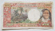 BILLET DE BANQUE - FRANCE - NOUVELLE CALEDONIE - NOUMEA - P.64a -1000 FRANCS - POLYNESIENNE - NATURE - ANIMAUX - EGLISE - Nouvelle-Calédonie 1873-1985