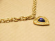 Delcampe - -BRACELET BRELOQUE COEUR YVES SAINT LAURENT Années 90 Métal Doré Résine Bleue    E - Armbänder