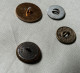 Delcampe - Lot De 4 Boutons - Boutons