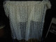 Delcampe - Vintage - Grand Coupon Voilage Cotonnade Rideau Ajouré Années 70 - Laces & Cloth