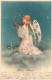 ANGES - Un Ange Dans La Neige Tenant Une Branche De Houx -  Carte Postale Ancienne - Anges