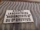 Delcampe - Rare Ancienne Petite Plaque Émaillée Arrêt Laboratoire Radioactivité II Du Dr Dreyfus - Autres & Non Classés