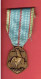 Médaille Commémorative Française De La Guerre 1939-1945 WWII COQ CROIX DE LORRAINE - Francia