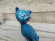 Delcampe - Statue Chat Porcelaine Émail Turquoise - Andere & Zonder Classificatie