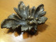 Ancien Cendrier En Bronze Feuille De Vigne Raisin. - Metal