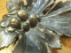 Delcampe - Ancien Cendrier En Bronze Feuille De Vigne Raisin. - Metaal